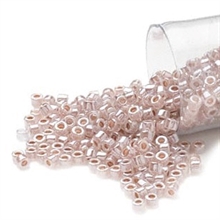 Seed beads, Delica 11/0 pudder 7,5 gram. DB0256V